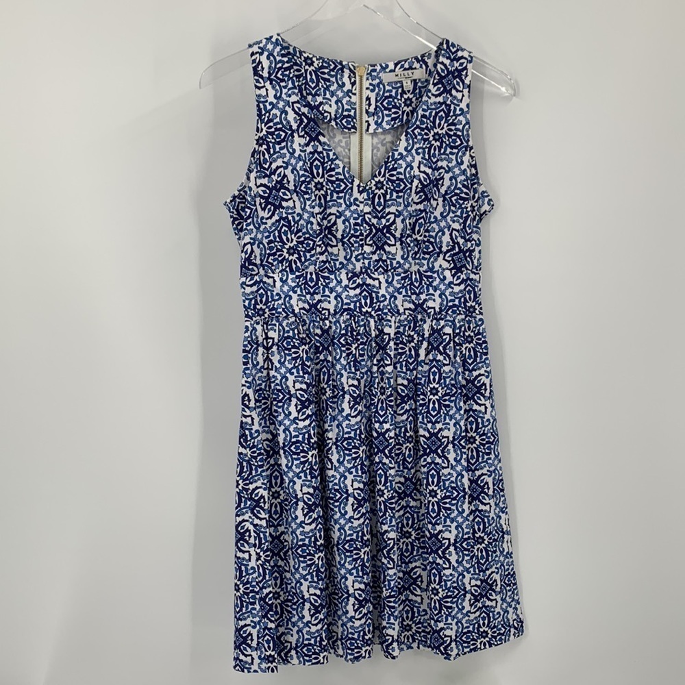 Milly sleeveless fit flare shift dress stretch cotton blue white print v-neck 6